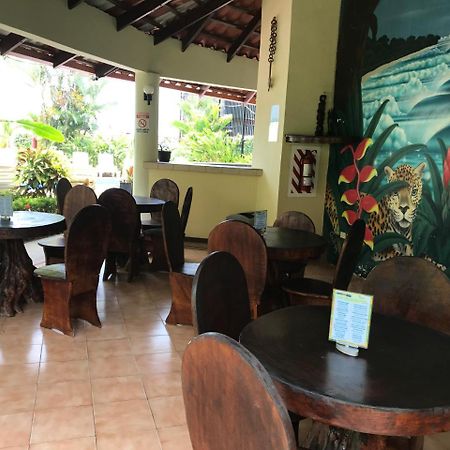 Hotel Mango Mar Jacó Buitenkant foto