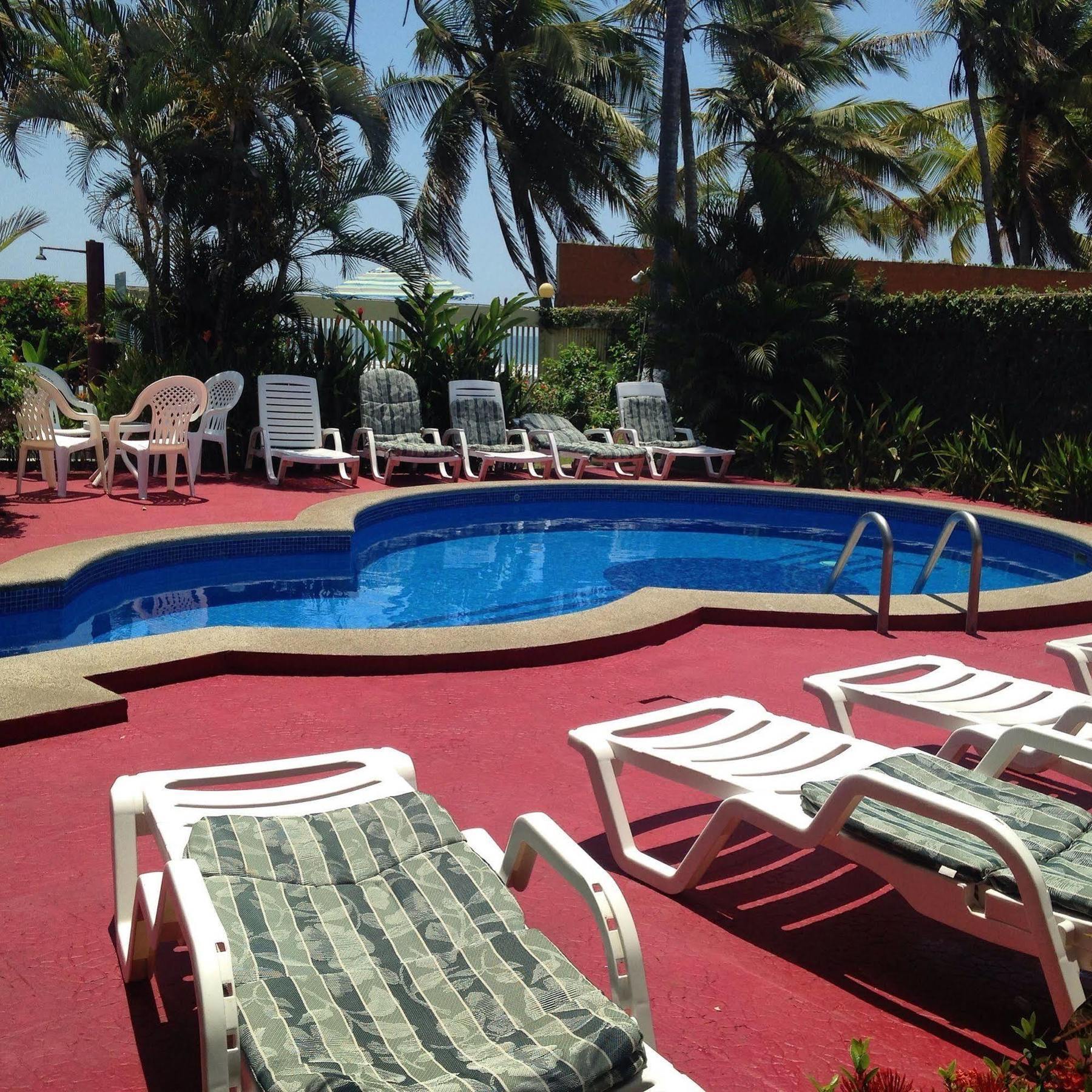 Hotel Mango Mar Jacó Buitenkant foto